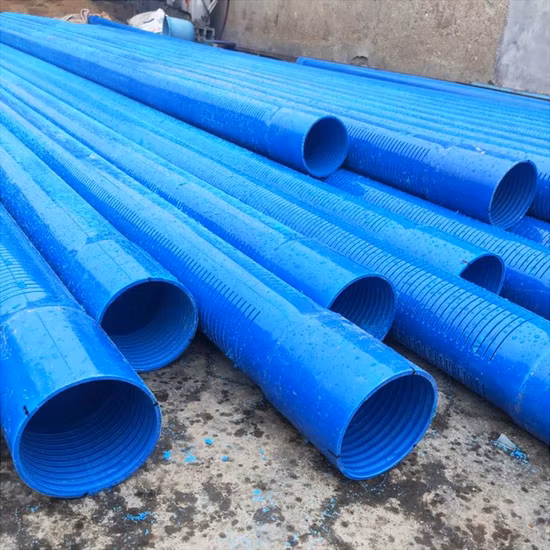 Tubería de revestimiento de pozo de agua de pozo de perforación de PVC Tubería de revestimiento dividido de rosca de la marca Erikeke para proveedor de tuberías de perforación de agua potable